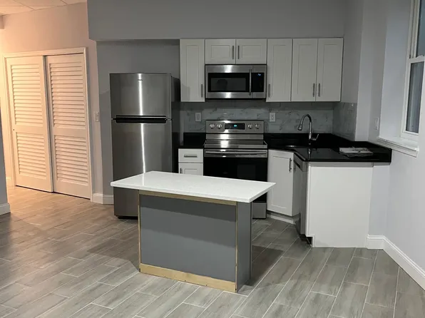 1111 Ridge Ave, Philadelphia, PA