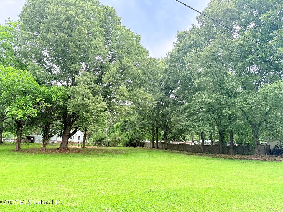 1st image of SW 4th St