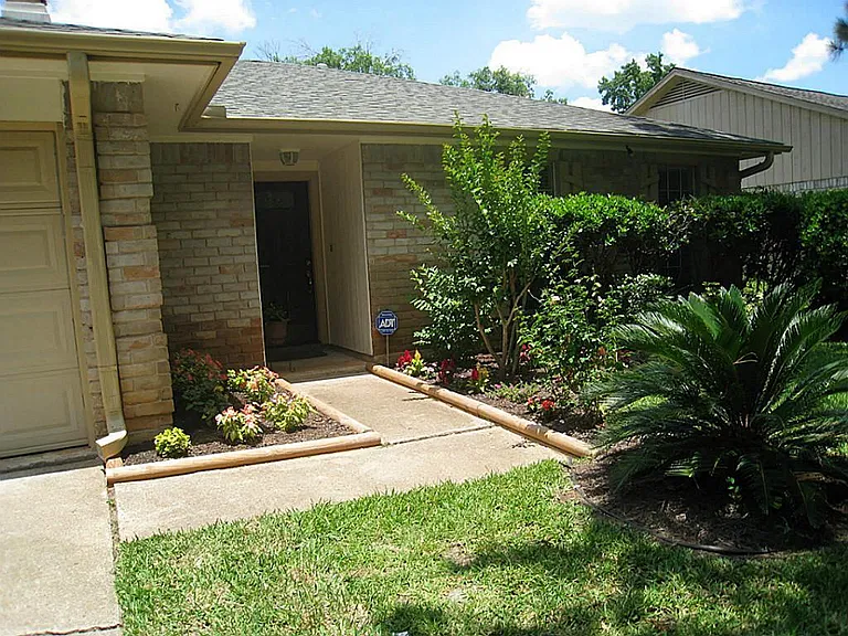 3103 Sam Houston Dr — Photo 29