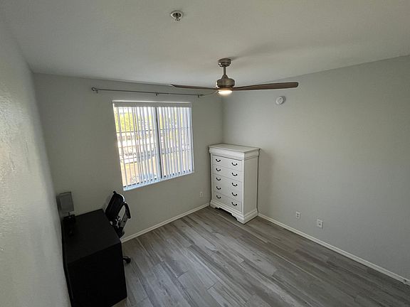 4th image of 1941 S Pierpont Dr #2079