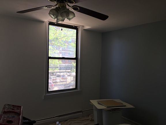 4th image of 27 Montrose Avenue # Fl 2nd
