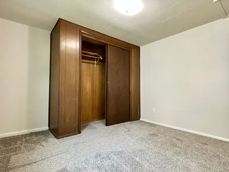 1128 Saint George St — Photo 11