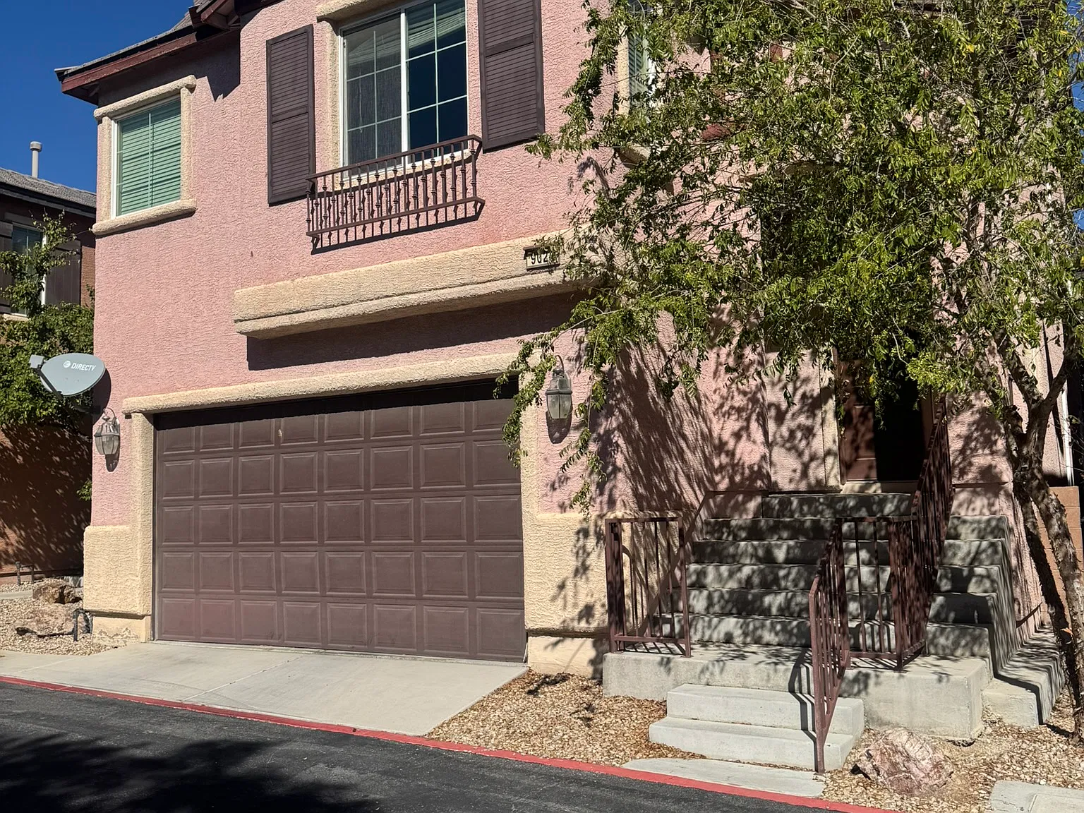 3 bed, 1620 sqft, $1,995 — Photo 2