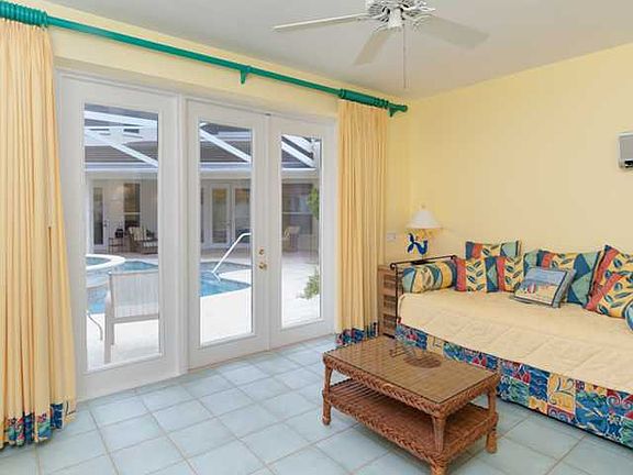 4th image of 8785 E Orchid Island Cir