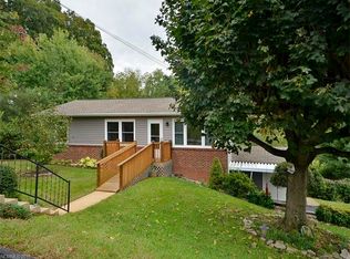90 Church St, Weaverville, NC 28787