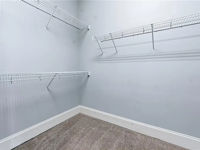 6437 Blue Water Dr — Photo 63