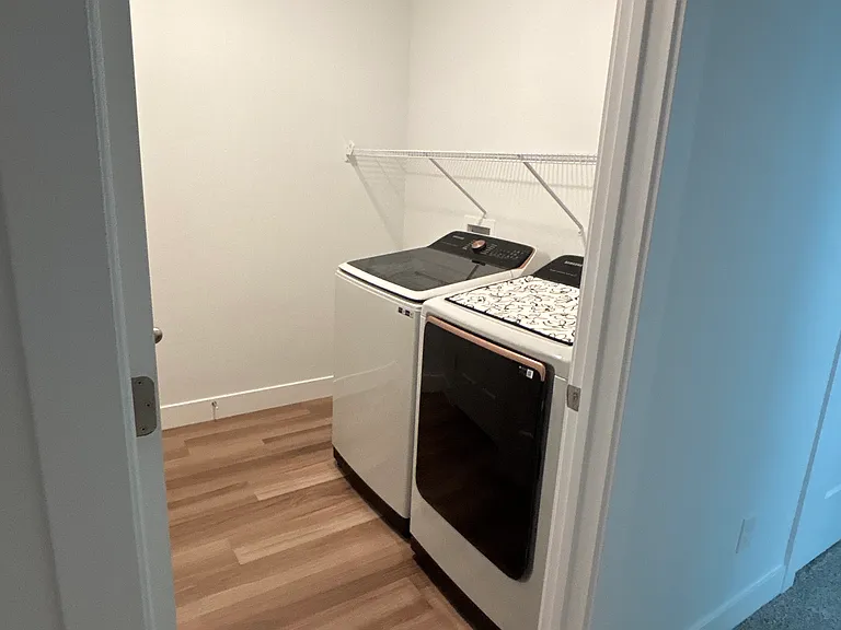 13483 S Commodus Dr #303 — Photo 2