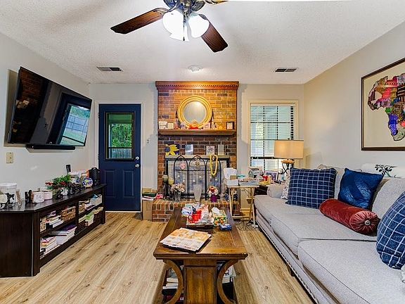 5th image of 7212 Butterfly Dr
