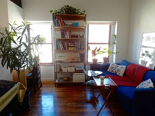 Rented by Camelot Realty Group | media 21