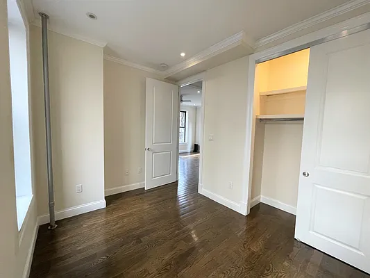Rented by Avenues Real Estate | media 6