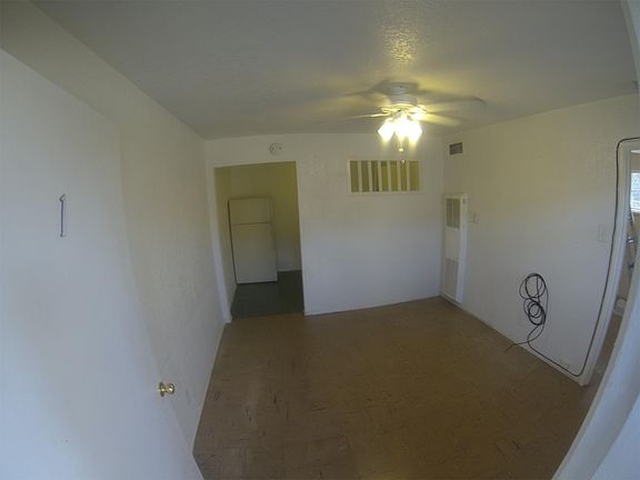 4th image of 3914 Thomason Ave APT 1