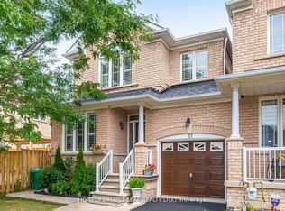 17 Eaglefield Gate, Brampton, ON L7A3S2