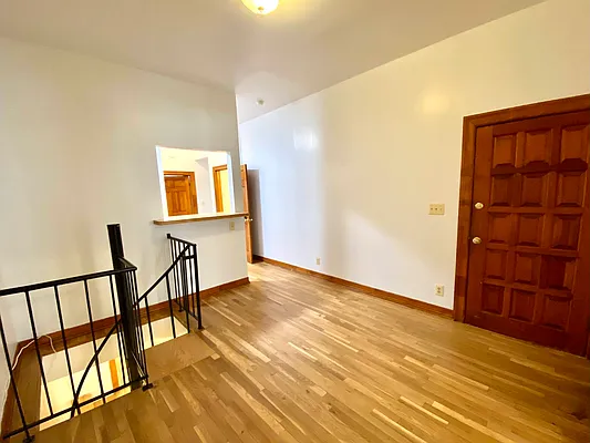 Rented by Corcoran | media 23