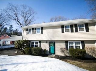 3 Whispering Hill Rd, Woburn, MA 01801