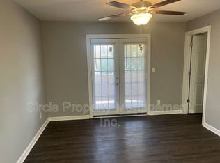4019 Hunters Ridge Dr SW #8, Huntsville, AL 35802