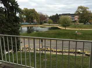 1014 N Plum Grove Rd APT 218, Schaumburg, IL 60173