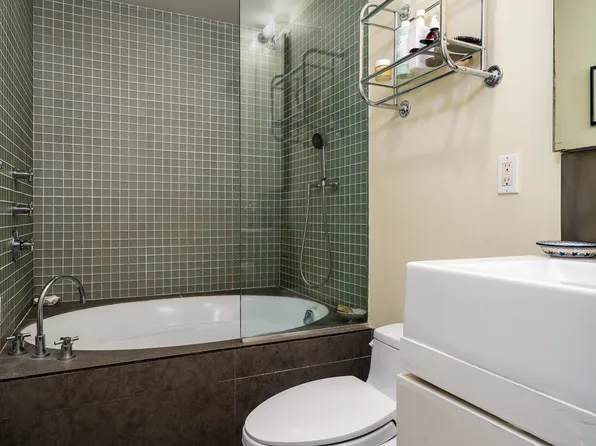 432 East 85th Street image 8 of 13