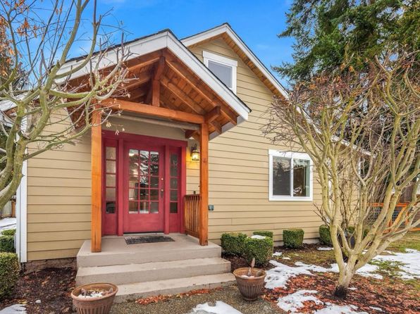 17542 Fremont Ave N #A