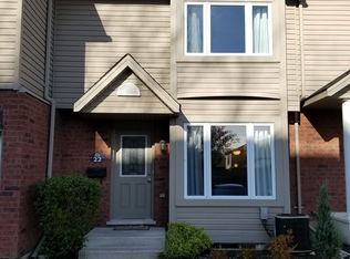 780 Fanshawe Park Rd E #22, London, ON N5X 1L5