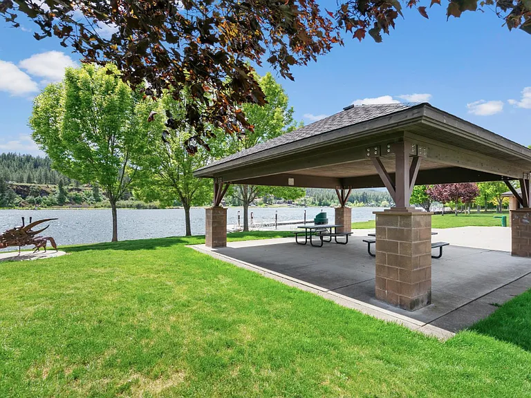 Johnson Mill River Park