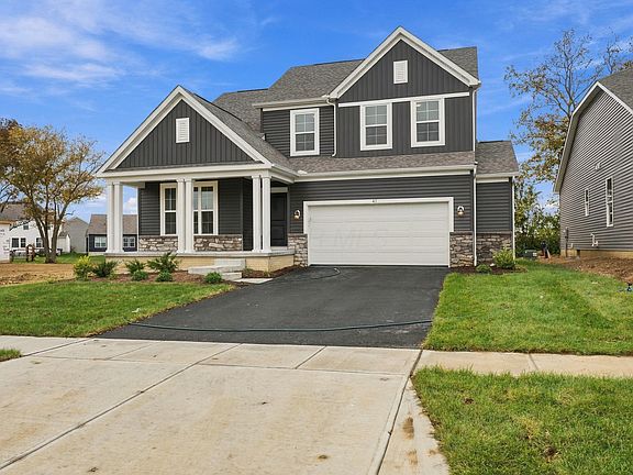 3rd image of 47 Englewood Rd