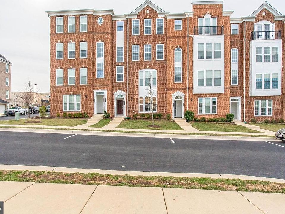 1st image of 42707 Wardlaw Ter