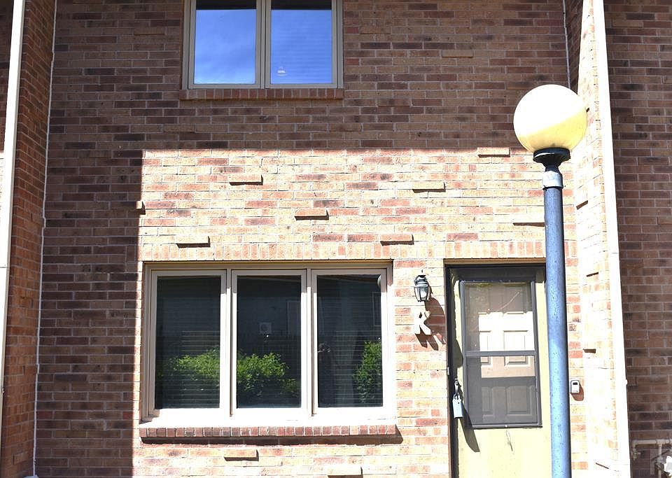 1st image of 2111 Chatalet Ln APT K