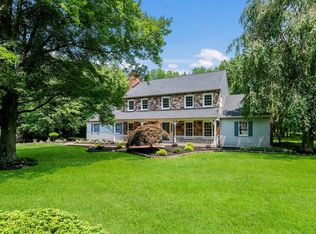 82 Wagon Wheel Ln, Doylestown, PA 18901