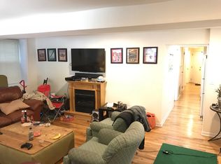 825 W George St #G, Chicago, IL 60657