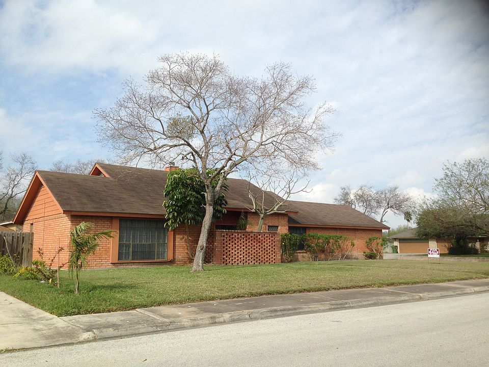 1st image of 2381 Lois Ln