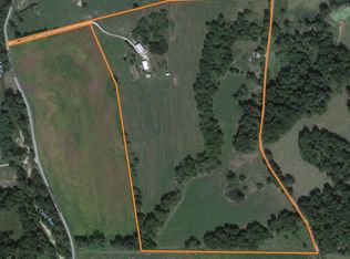 16784 Cold Run Creek Rd, Pleasant Hill, IL 62366