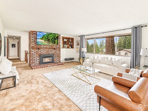 5th image of 4753 149th Avenue SE