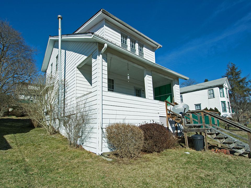 1st image of 408 Greenbrier Ave
