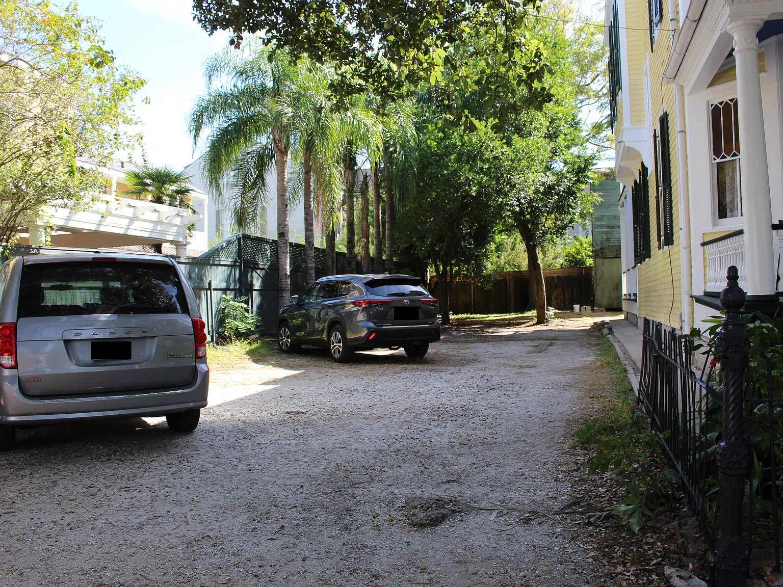 1 bed, 825 sqft, $1,600 — Photo 3
