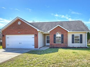 1032 Ridgefield Cir, Indian Trail, NC 28079