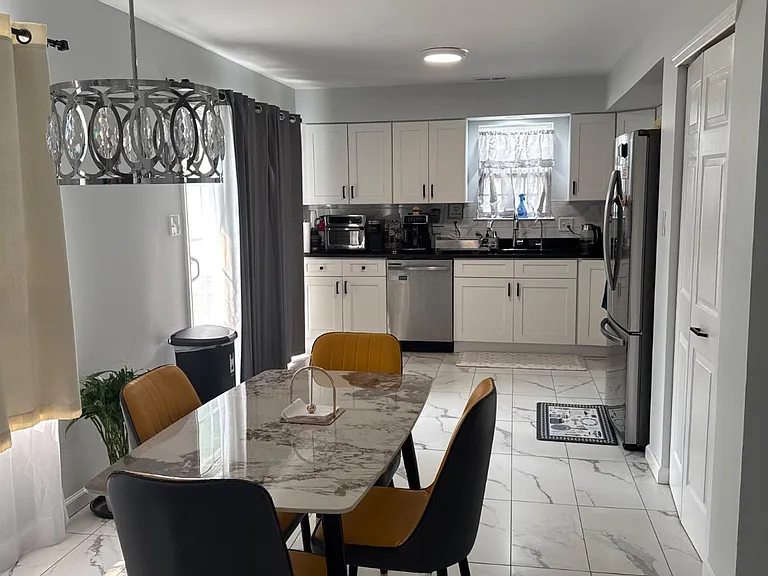 12 Peachton Ln — Photo 10