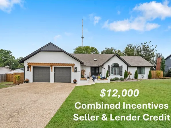 1002 NW 9th St, Bentonville, AR 72712