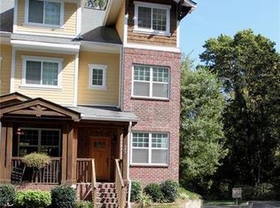 649 Village Main Cir, Davidson, NC 28036