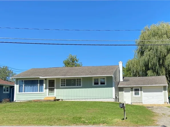 3097 Cold Springs Rd, Baldwinsville, NY 13027