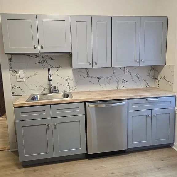 105 Fuller St #1 — Photo 3