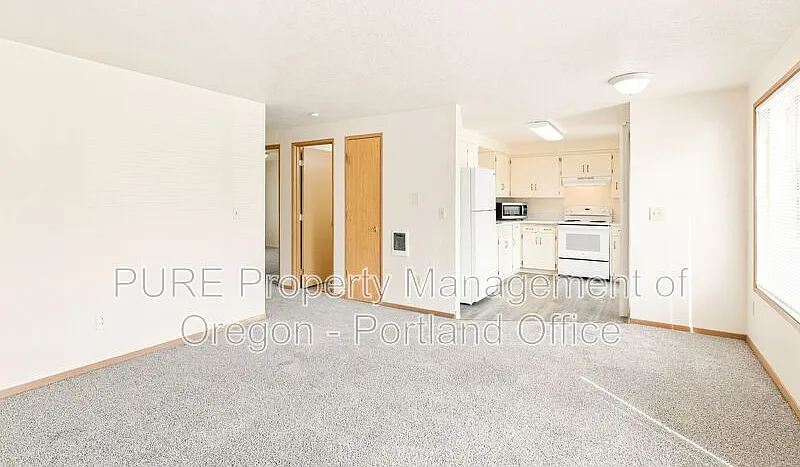 2 bed, 1.0 bath, 809 sqft, $1,395 — Photo 4