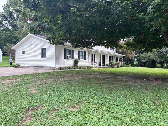 4th image of 5403 Dyer Ln