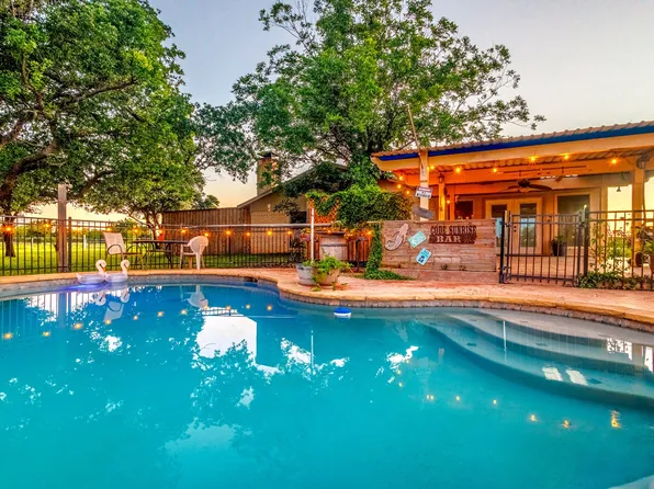 500 Sunrise St, Early, TX 76802