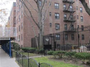32-45 90th St, East Elmhurst, NY 11369