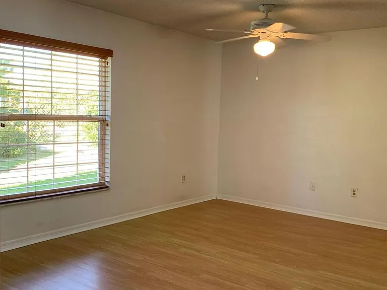 145 Riverwalk Ct — Photo 55