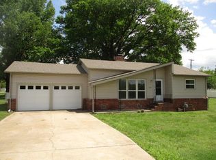 1625 Sw #E, Miami, OK 74354