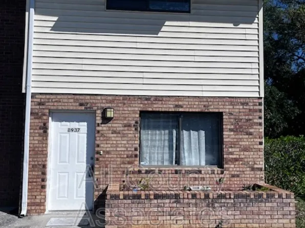 8937 Cochise Ln, Port Richey, FL 34668