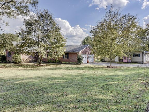 2nd image of 127 Lankford Ln