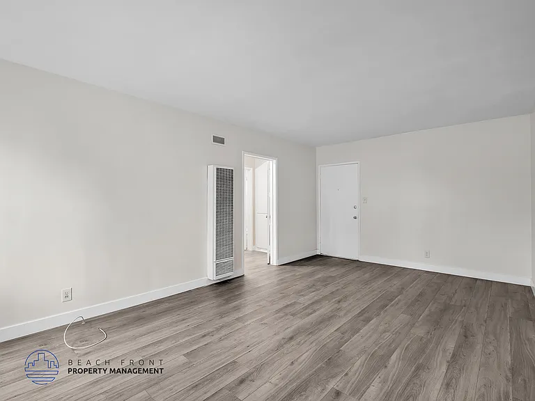 7933 Alverstone Ave. — Photo 6