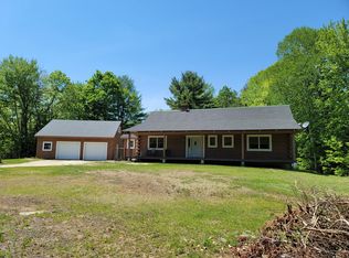 29 County Rd, Greene, ME 04236